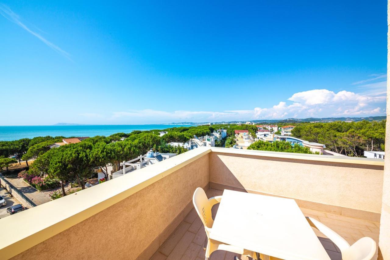 Royal Park Hotel Qerret Εξωτερικό φωτογραφία